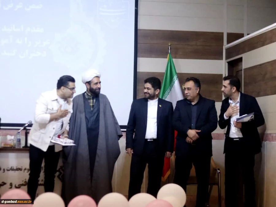 رگزاری آیین بزرگداشت مقام استاد و معلم و همچنین مراسم دهه کرامت... 4